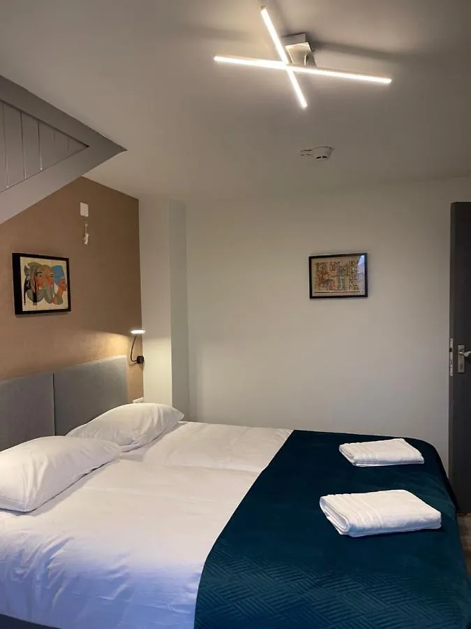 Hotel B&B Sint-Maria Next Door ファルケンブルフ