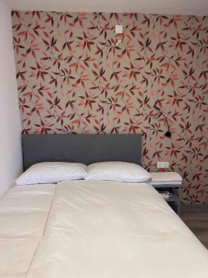 Hotel B&B Sint-Maria Next Door ファルケンブルフ
